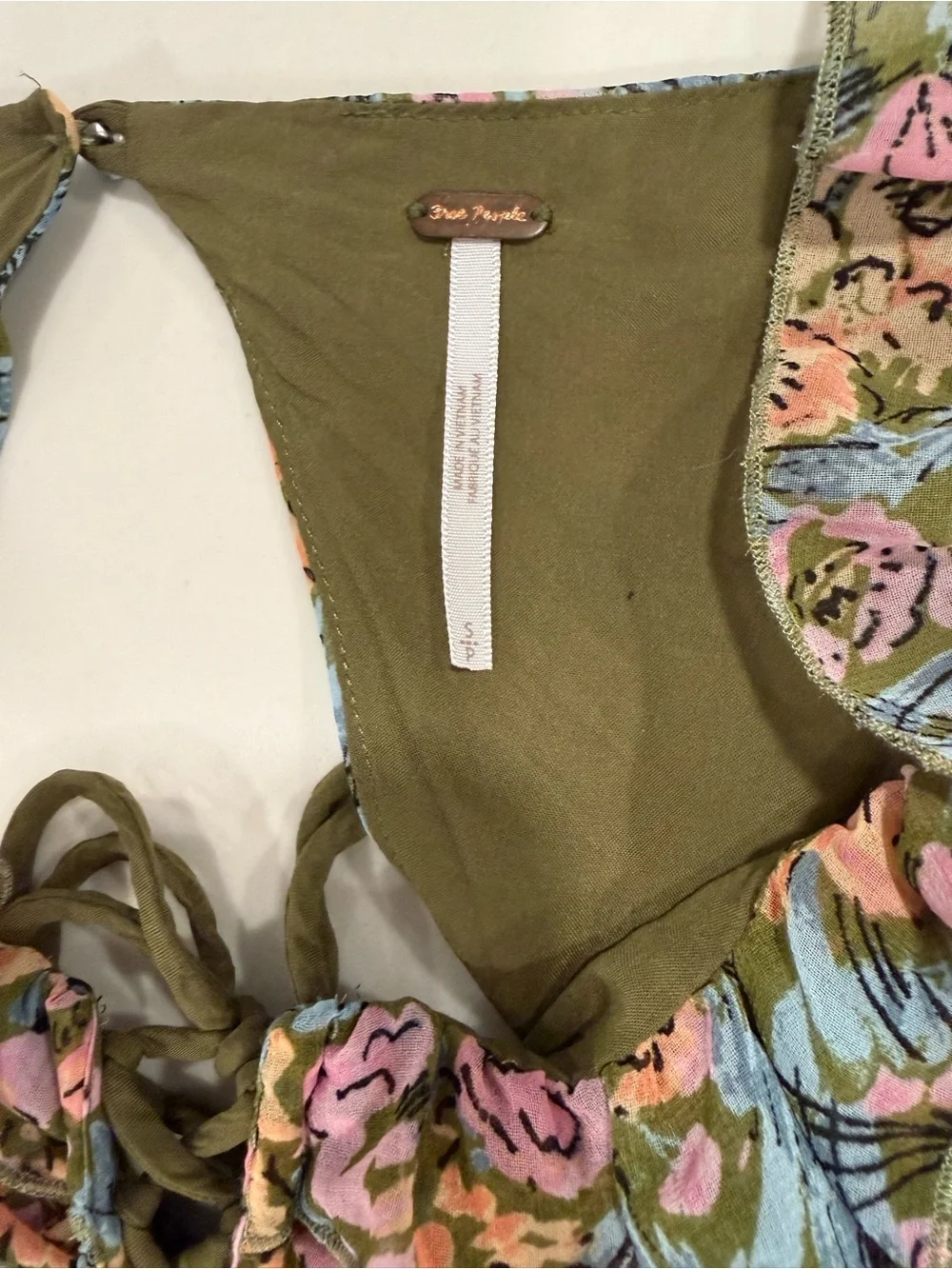 Boho Free People Olive Floral Ruched Crop Top Open Back Balloon Sleeve Size S